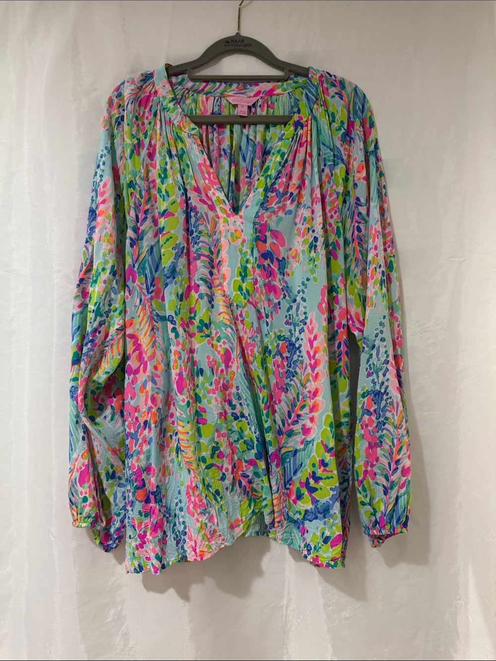 Lilly Pulitzer XL Martinique Shirt Catch The Wave